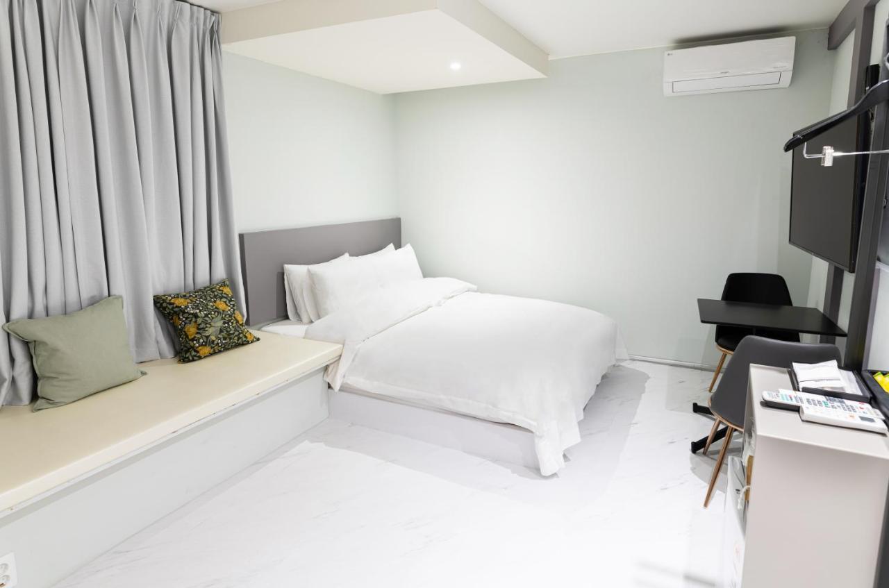 Hotel Lenith Seomyeon Busan Buitenkant foto