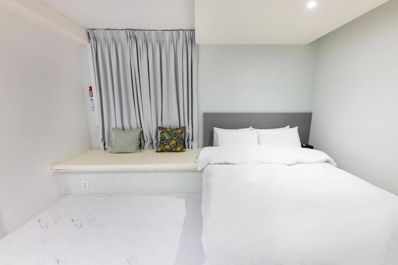 Hotel Lenith Seomyeon Busan Buitenkant foto